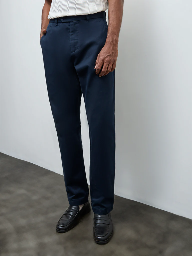 Ascot Navy Relaxed-Fit Mid-Rise Cotton Trousers - Image 3