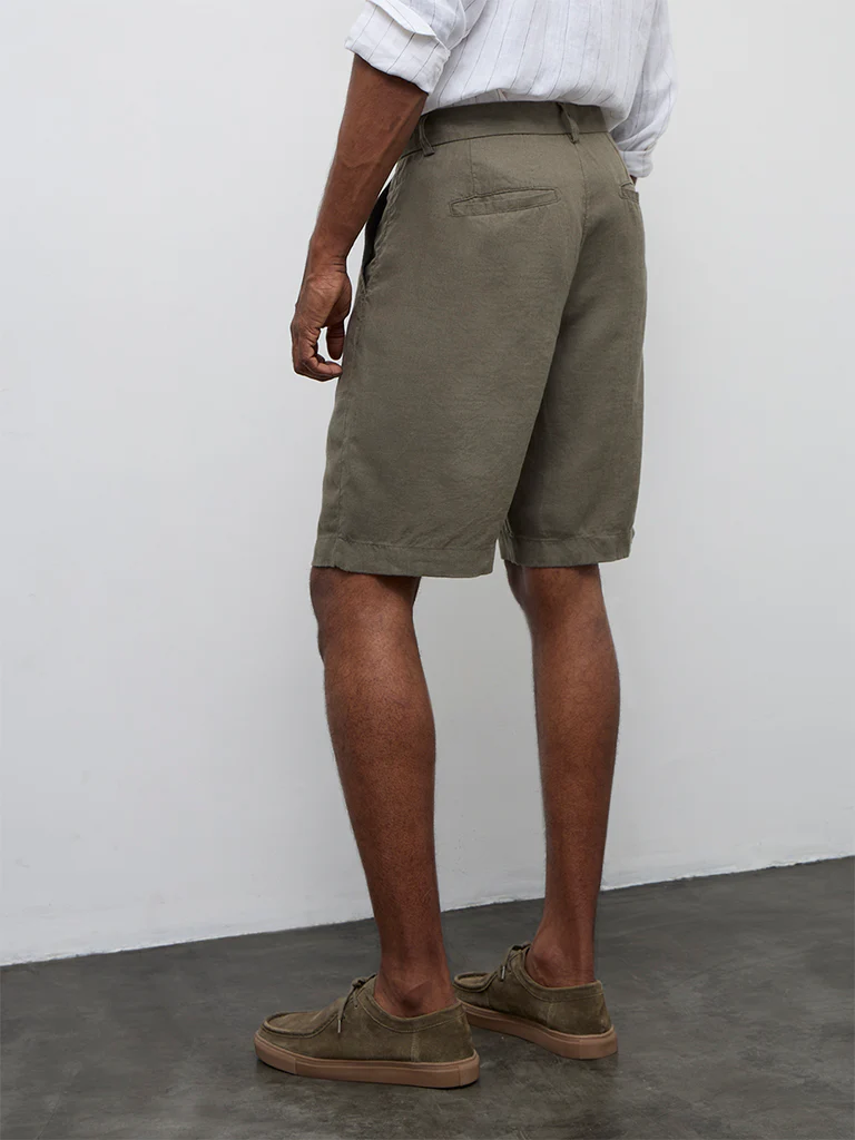 Ascot Olive Solid Relaxed-Fit Mid-Rise Linen Shorts - Image 4