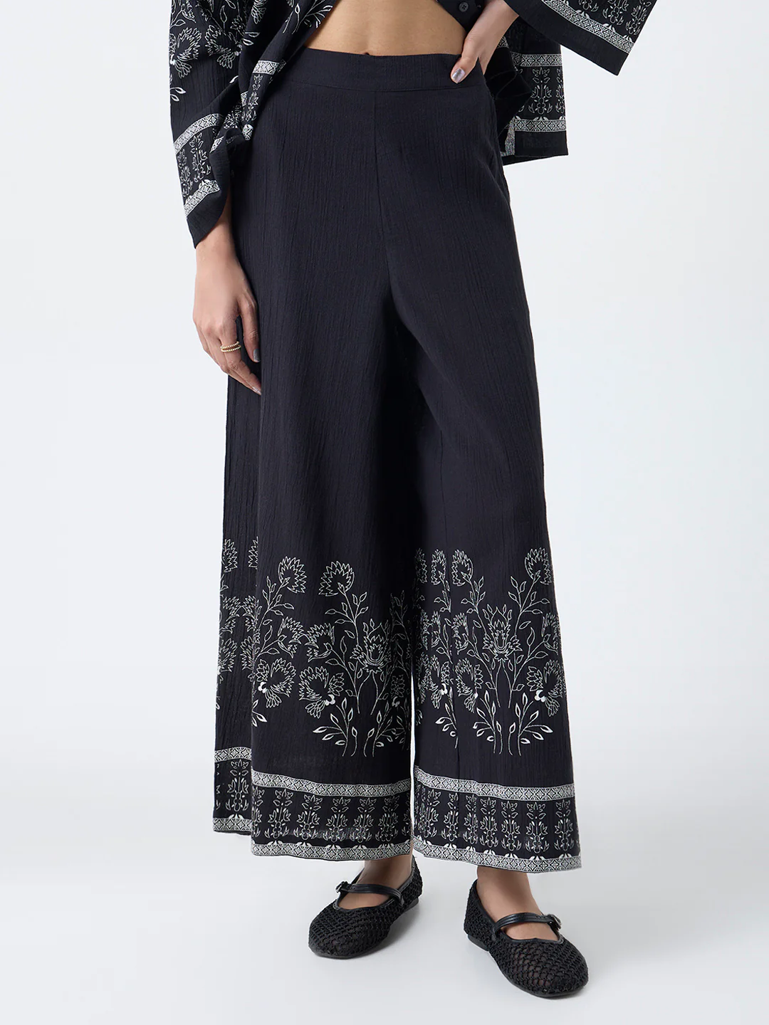 Bombay Paisley Black Floral Design Cotton Palazzos - Image 2