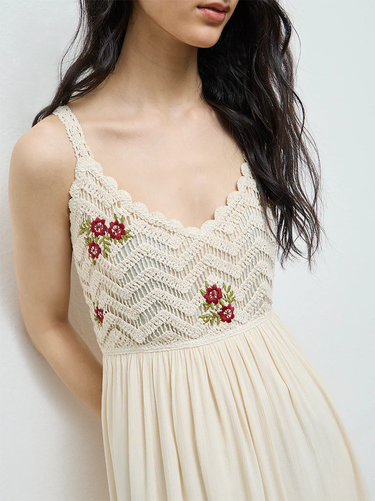Bombay Paisley Cream Crochet-Knitted A-Line Dress - Image 3