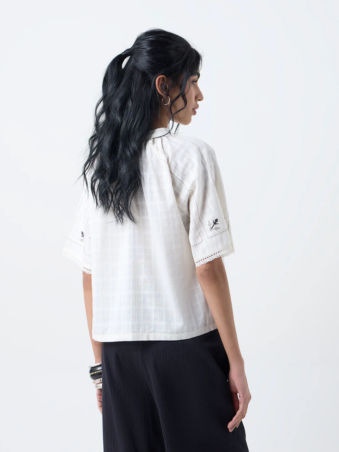 Bombay Paisley Off-White Floral Embroidered Cotton Shirt - Image 4