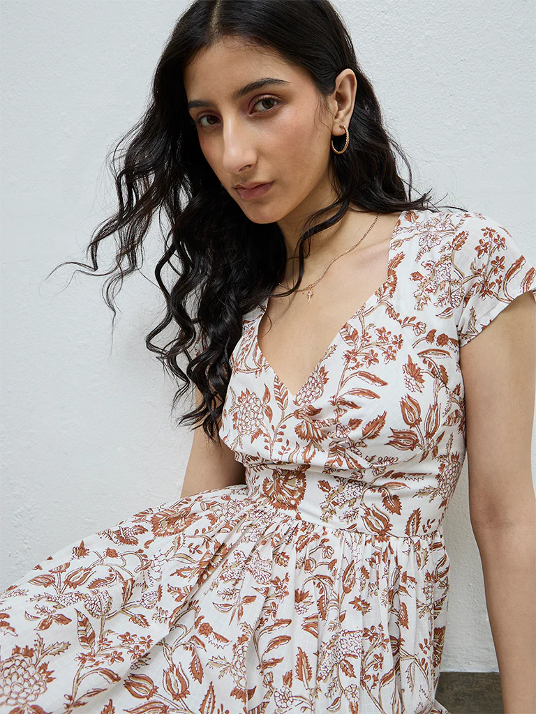 Bombay Paisley Off-White Foliage Printed Cotton A-Line Dress - Image 3