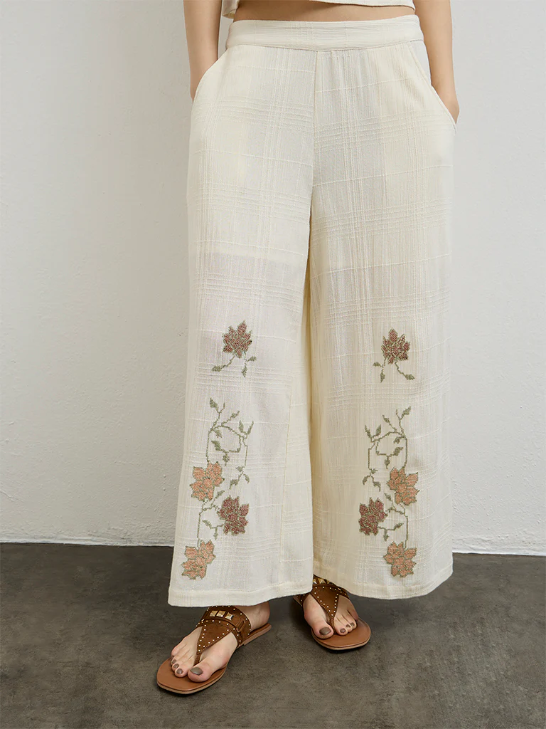 Bombay Paisley Off-White High-Rise Cotton Palazzos - Image 2