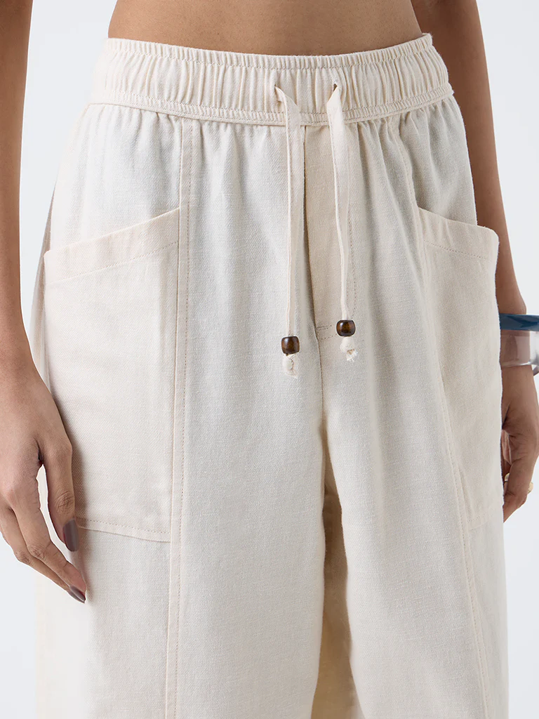 Bombay Paisley Off-White Solid Cotton-Blend Pants - Image 3