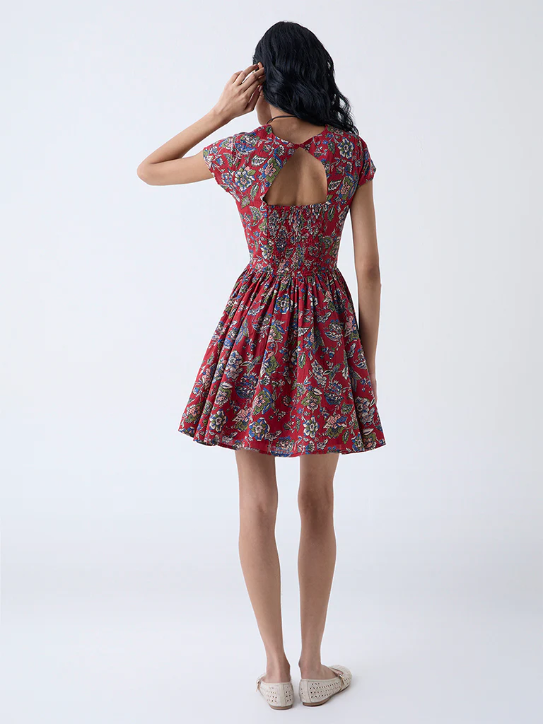 Bombay Paisley Red Floral Pattern Cotton A-Line Dress - Image 4