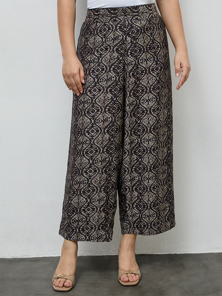 Diza Black Argyle Printed Pants