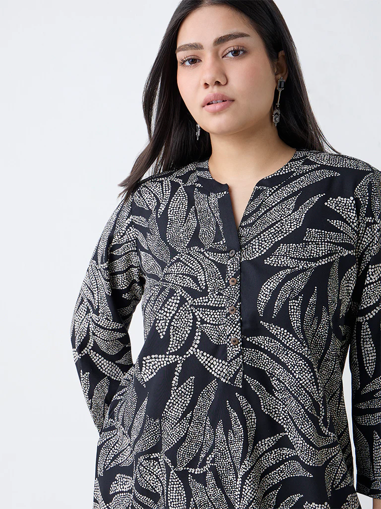 Diza Black Bandhani Leaf Design Tunic - Image 3