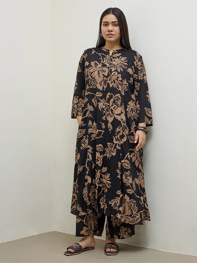 Diza Black Floral Pattern Palazzos - Image 2