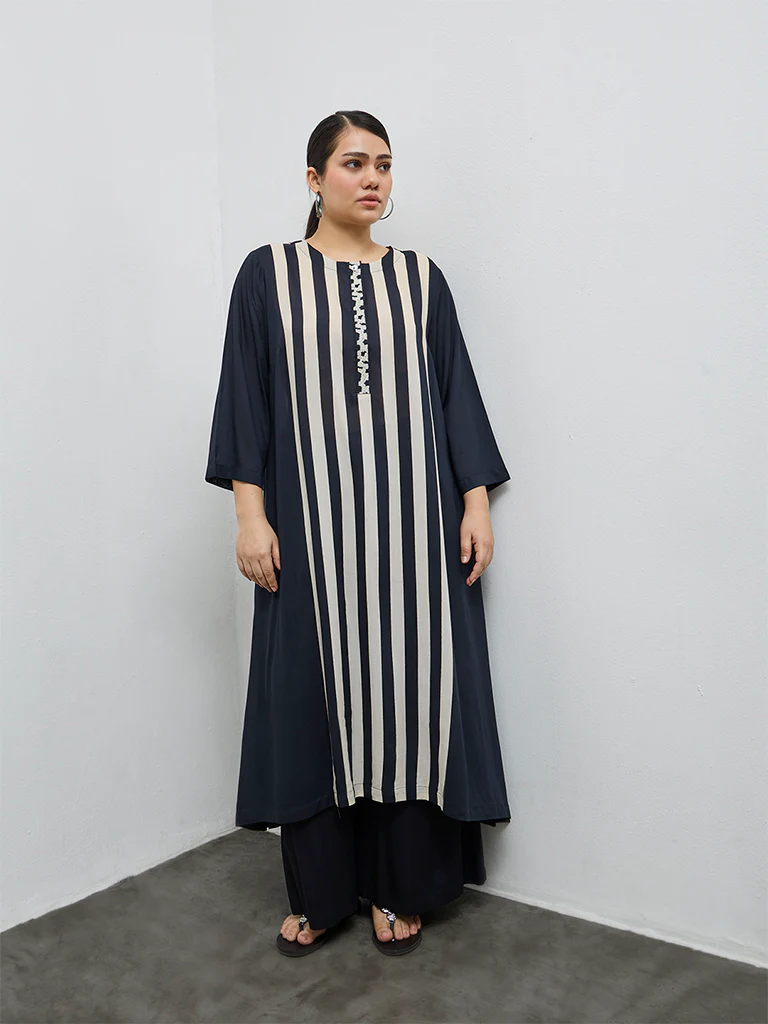 Diza Black Foliage Design A-Line Kurta