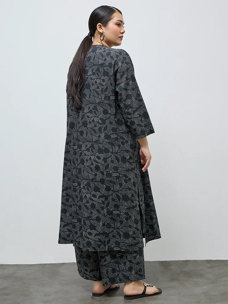 Diza Black Foliage Design A-Line Kurta - Image 4