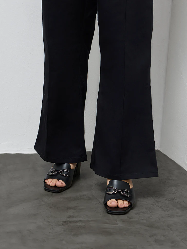 Diza Black Pipeline-Detailed Cotton-Blend Pants - Image 3