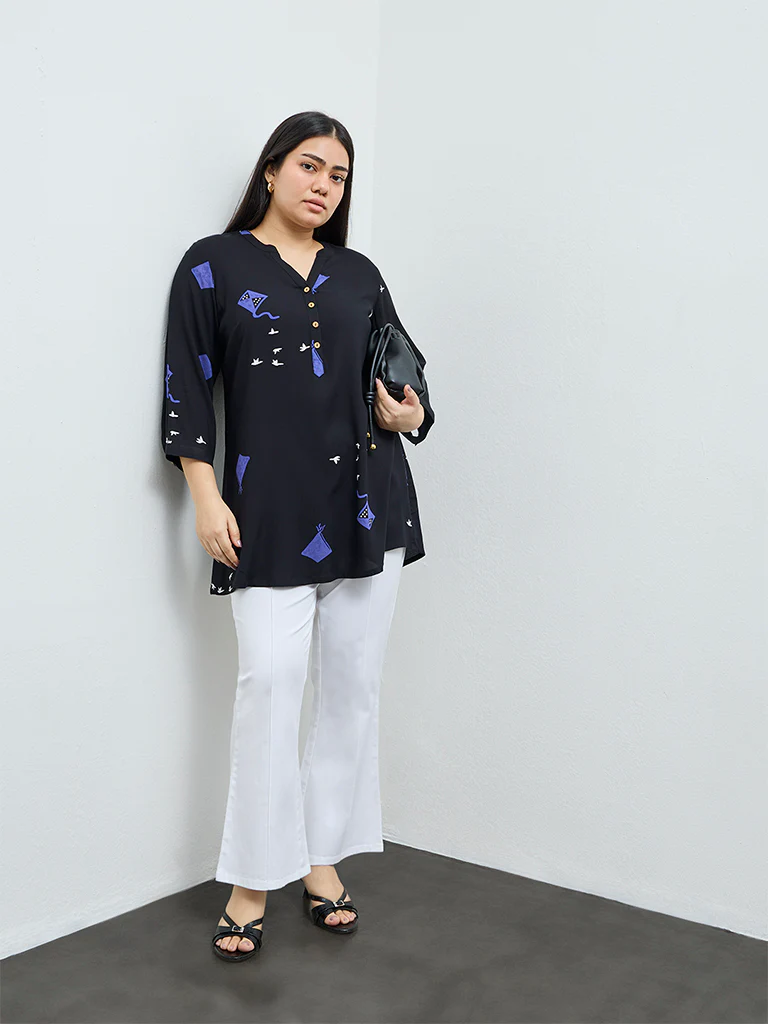 Diza Black Printed A-Line Tunic - Image 2