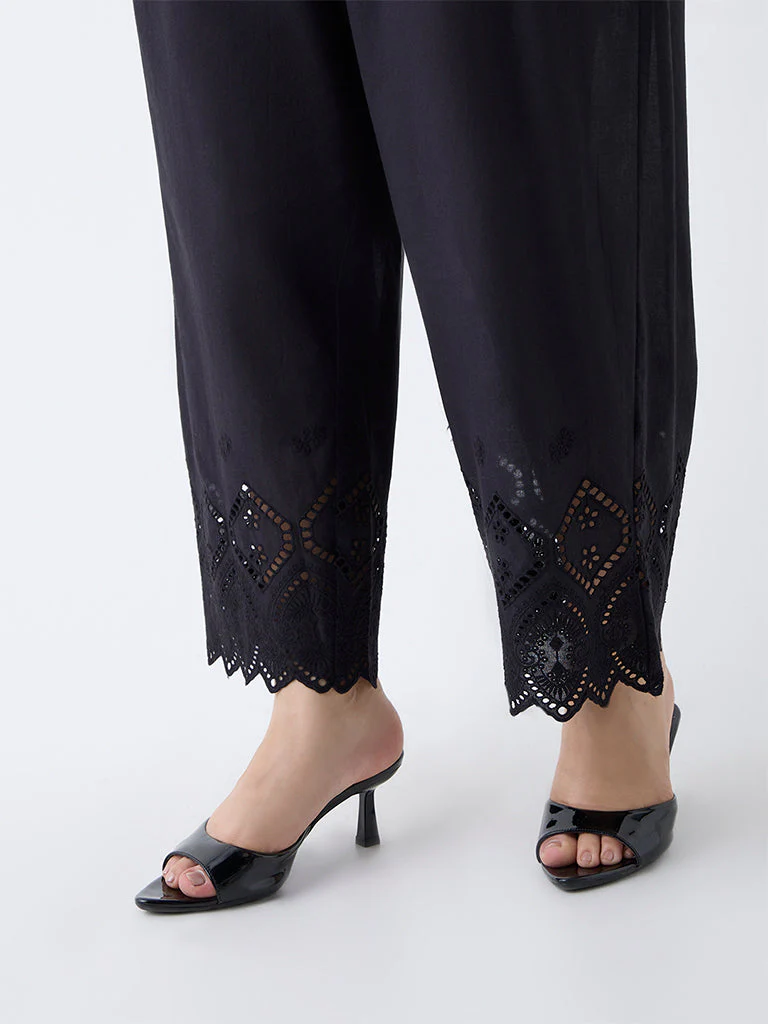 Diza Black Schiffli Detailed Cotton Pants - Image 3