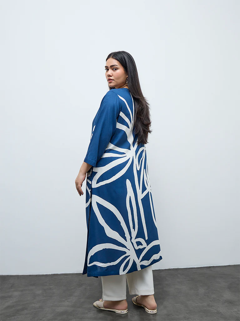Diza Blue Abstract Printed A-Line Kurta - Image 4