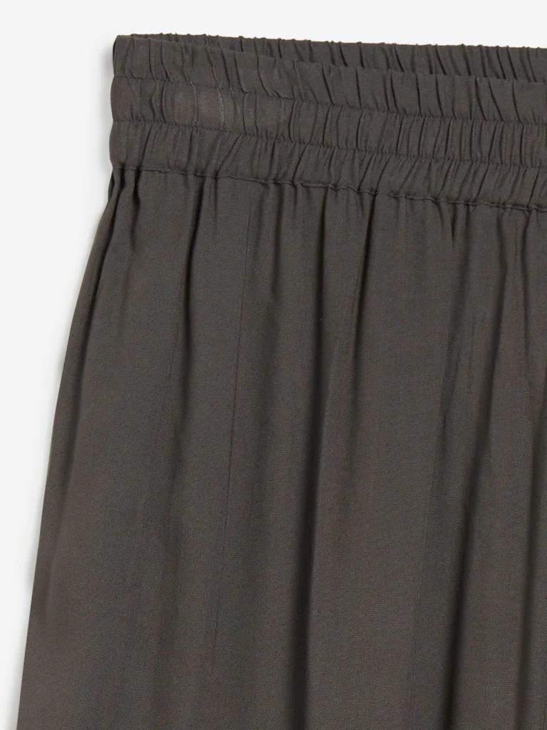 Diza Curves Grey Cropped Palazzos - Image 3