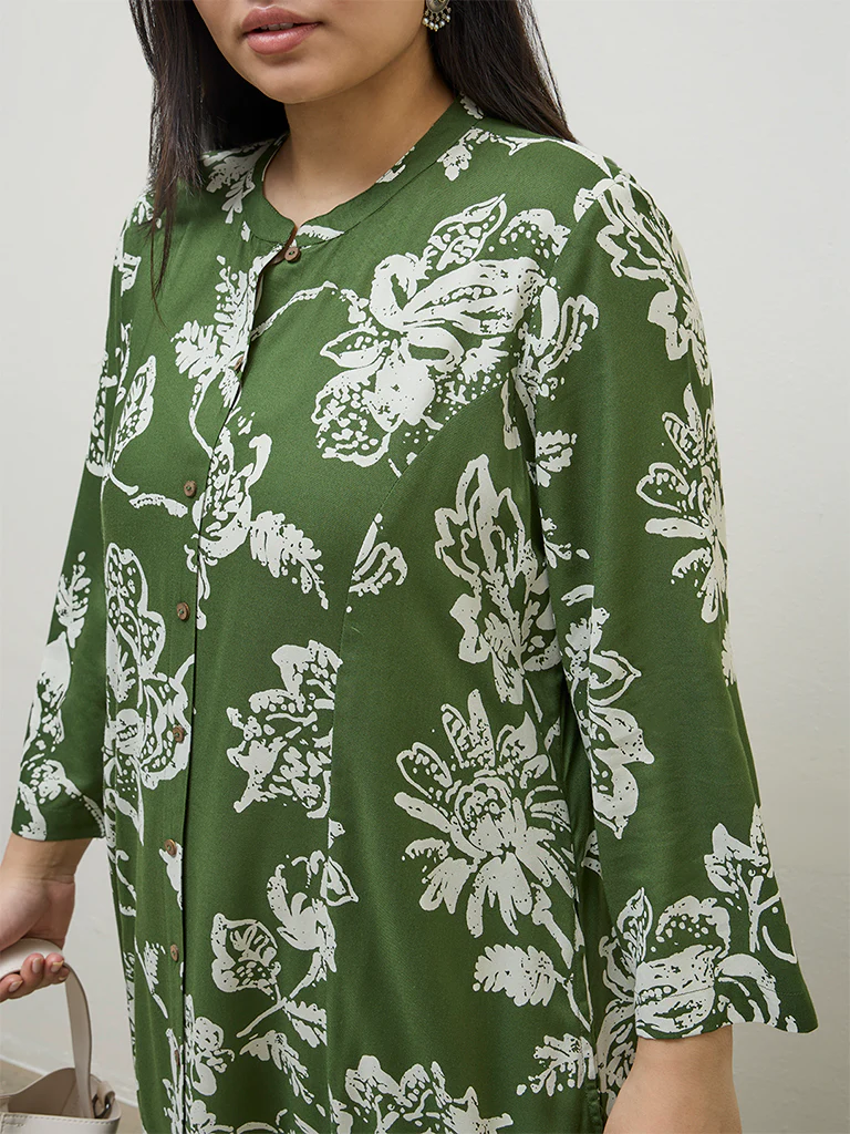 Diza Green Floral Pattern A-Line Kurta - Image 3