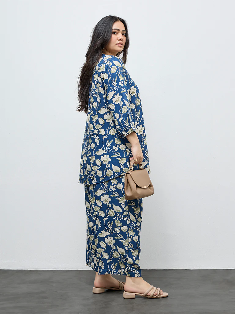 Diza Navy Floral Pattern Tunic - Image 4