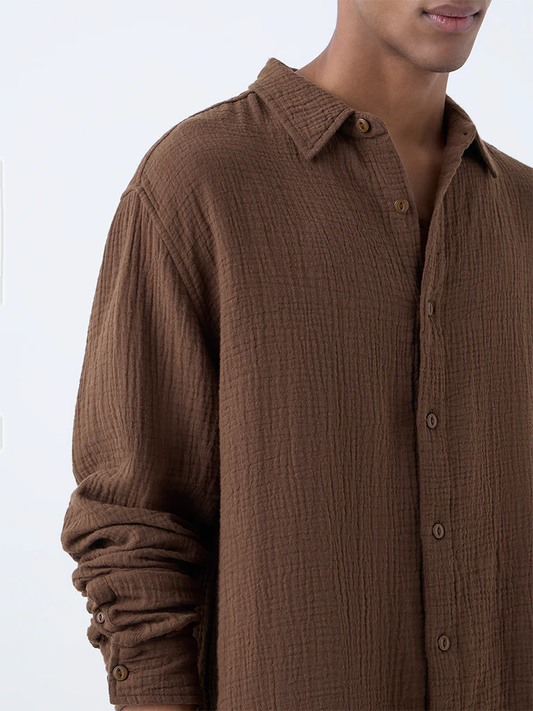 ETA Brown Crinkle-Textured Relaxed-Fit Cotton Shirt - Image 3