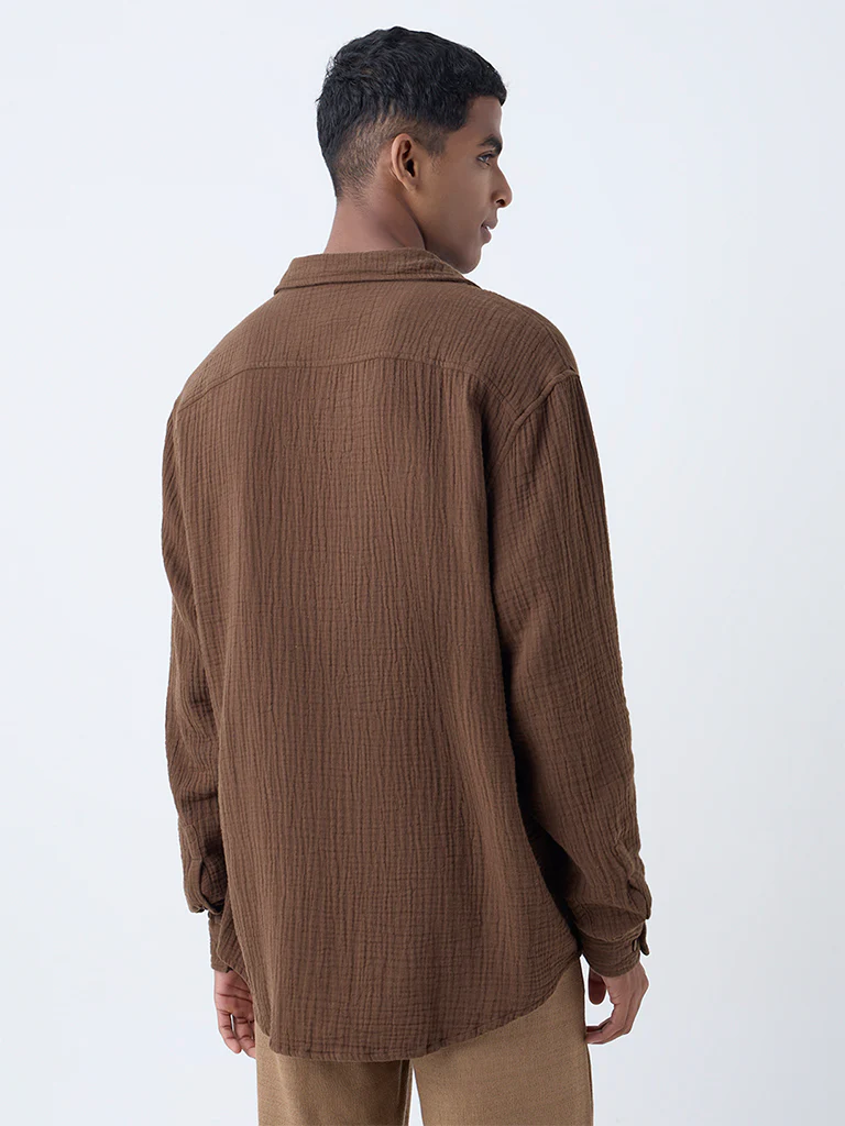 ETA Brown Crinkle-Textured Relaxed-Fit Cotton Shirt - Image 4