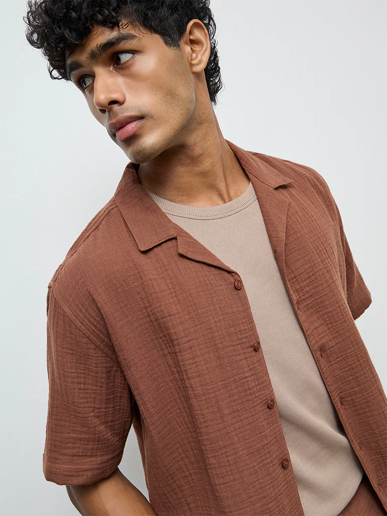 ETA Brown Crinkle-Textured Relaxed-Fit Cotton Shirt - Image 4