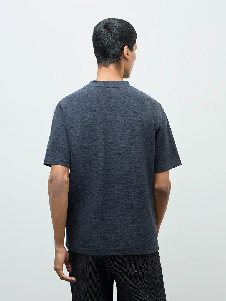 ETA Charcoal Textured Relaxed-Fit Cotton-Blend T-Shirt - Image 4