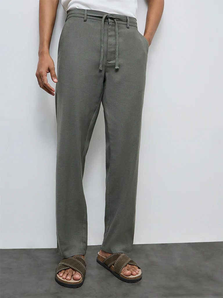 ETA Dark Sage Solid Relaxed-Fit Mid-Rise Cotton-Blend Chinos - Image 3