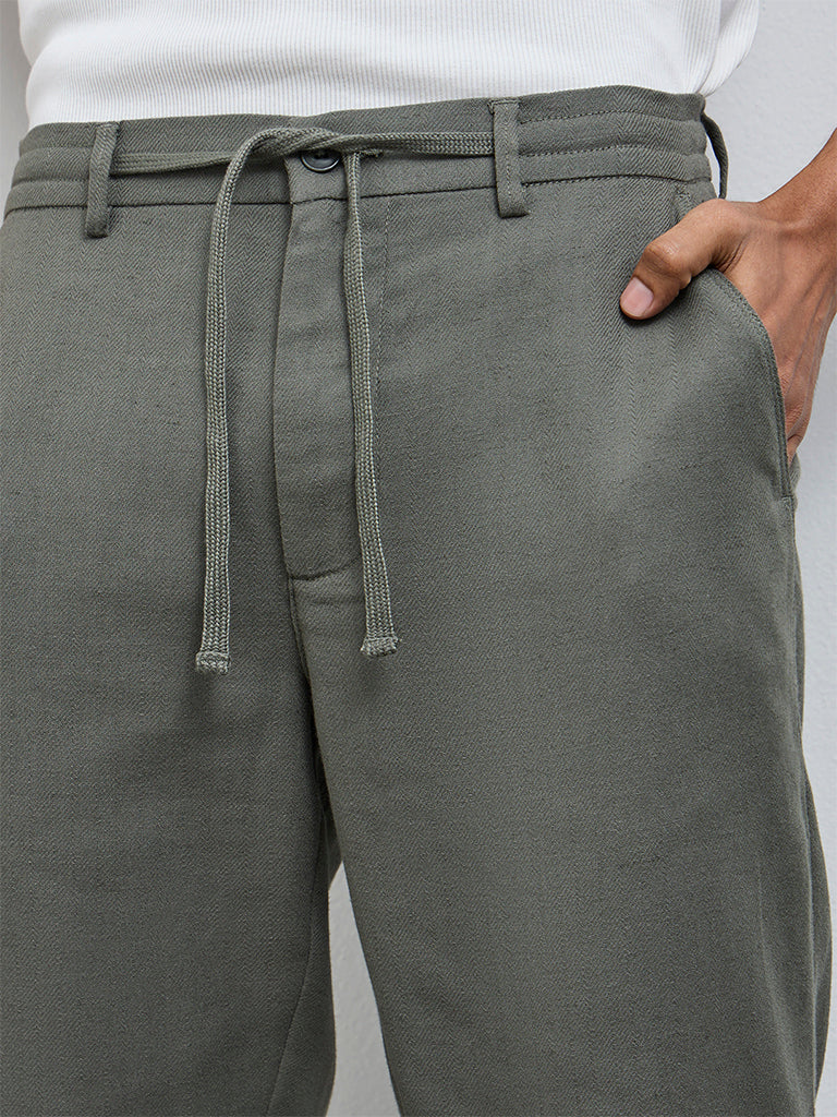 ETA Dark Sage Solid Relaxed-Fit Mid-Rise Cotton-Blend Chinos - Image 4