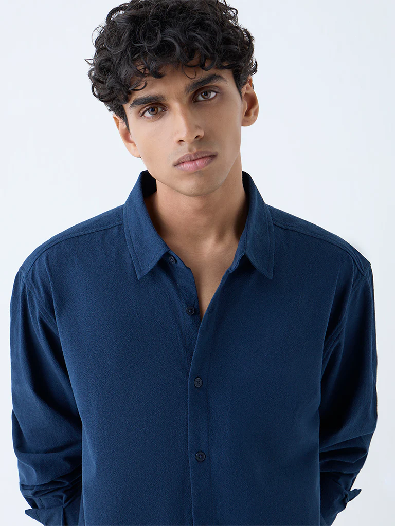 ETA Navy Solid Relaxed-Fit Cotton Shirt - Image 4