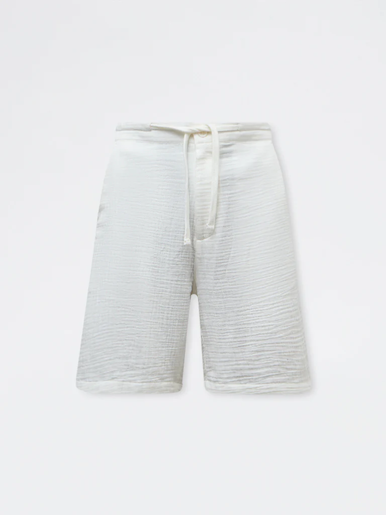 ETA Off-White Crinkle-Textured Relaxed-Fit Mid-Rise Cotton Shorts - Image 5