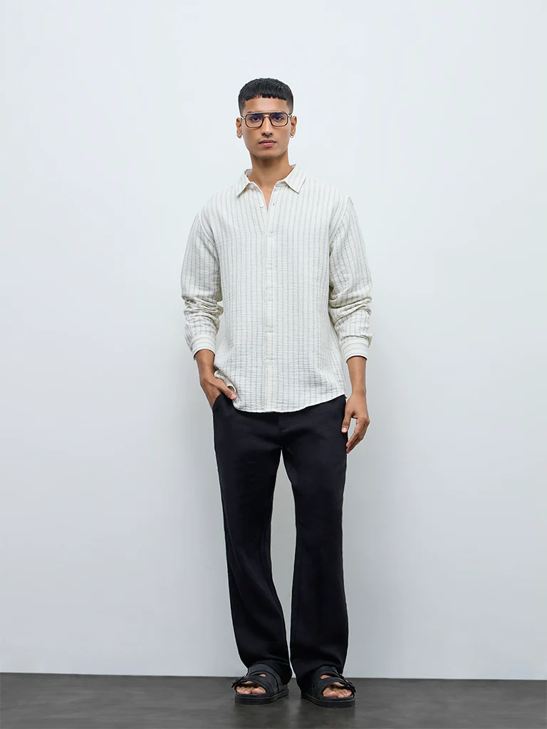 ETA Off-White Striped Relaxed-Fit Cotton Shirt - Image 3
