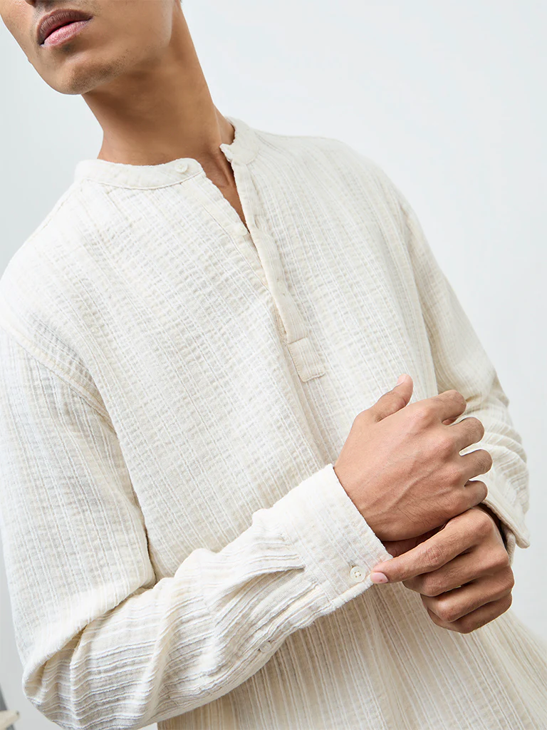 ETA Off-White Textured Relaxed-Fit Cotton-Blend Shirt - Image 3
