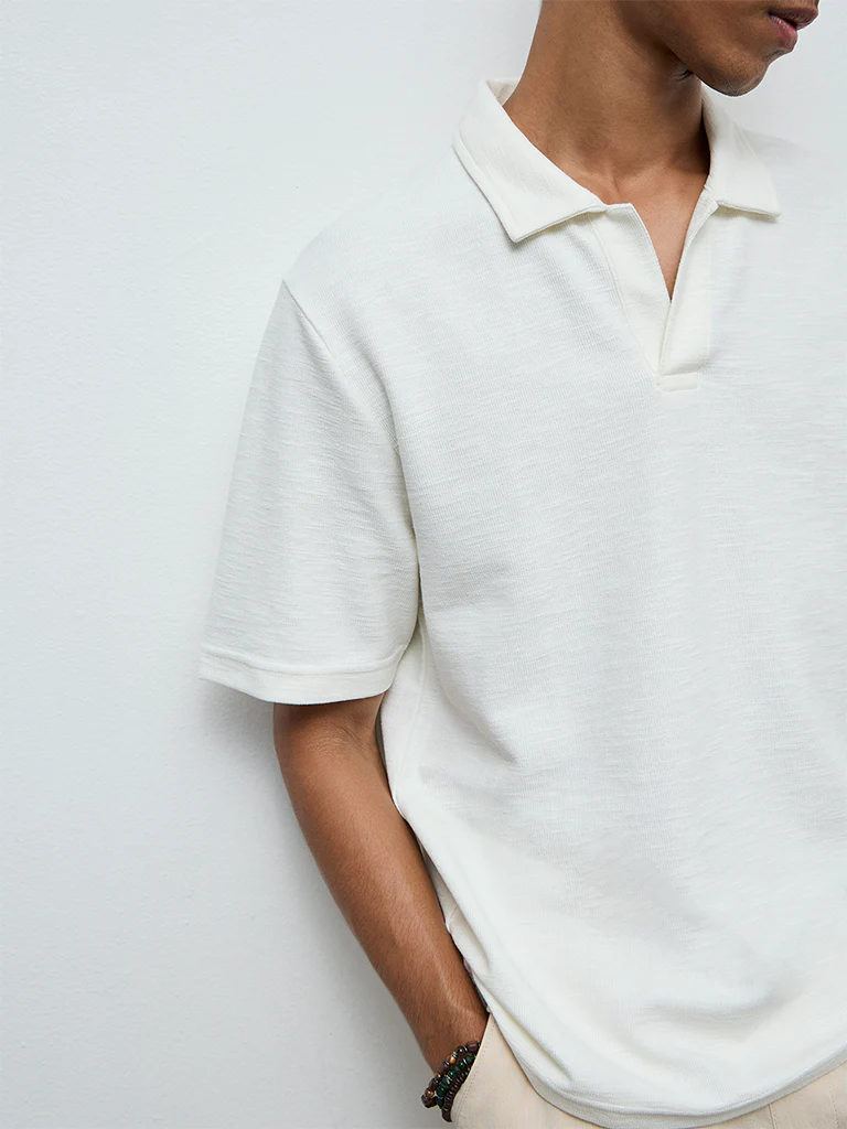 ETA Off-White Textured Relaxed-Fit Cotton-Blend T-Shirt - Image 4