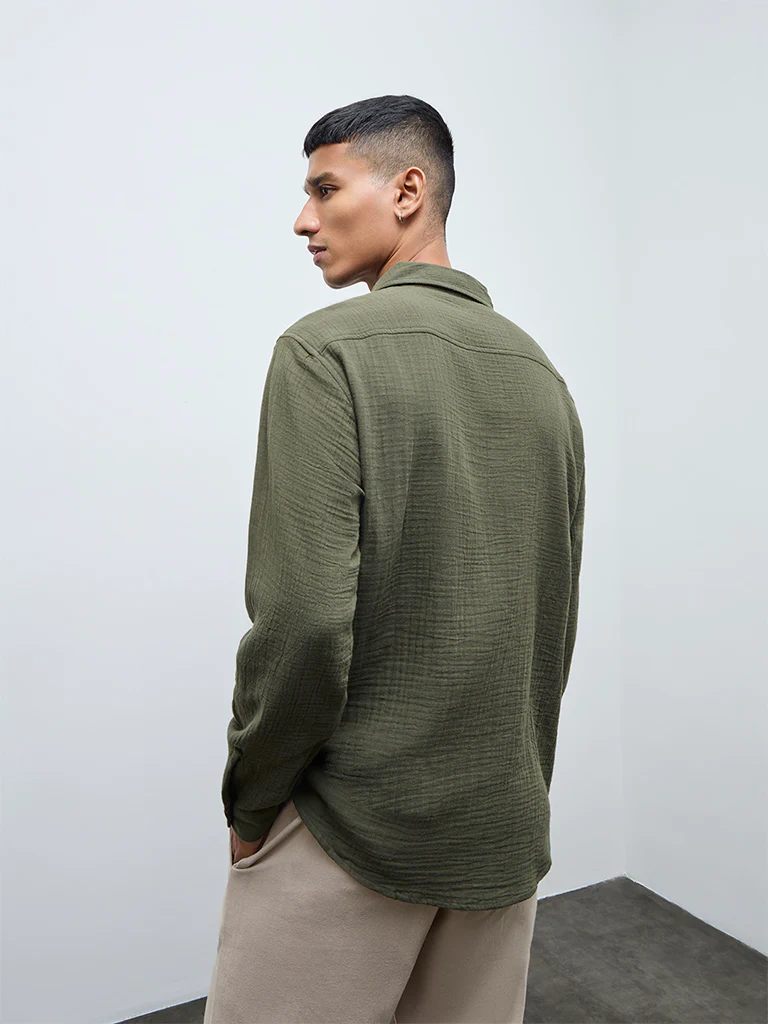 ETA Olive Crinkle-Textured Relaxed-Fit Cotton Shirt - Image 5