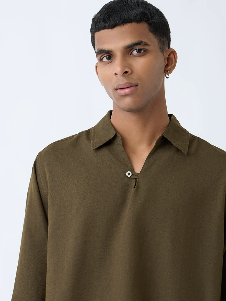 ETA Olive Solid Relaxed-Fit Cotton-Blend Shirt - Image 4