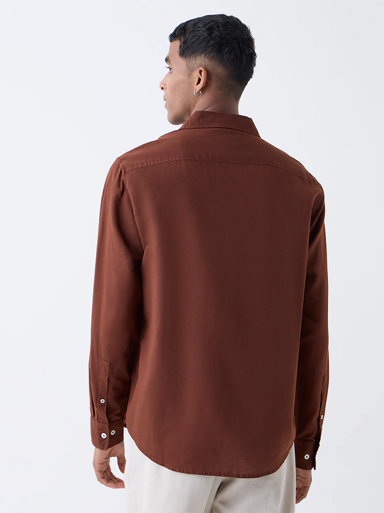 ETA Rust Solid Relaxed Fit Cotton-Blend Shirt - Image 4