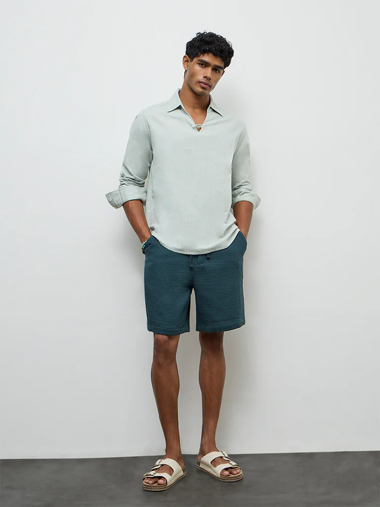 ETA Teal Crinkle-Textured Relaxed-Fit Mid-Rise Cotton Shorts - Image 2
