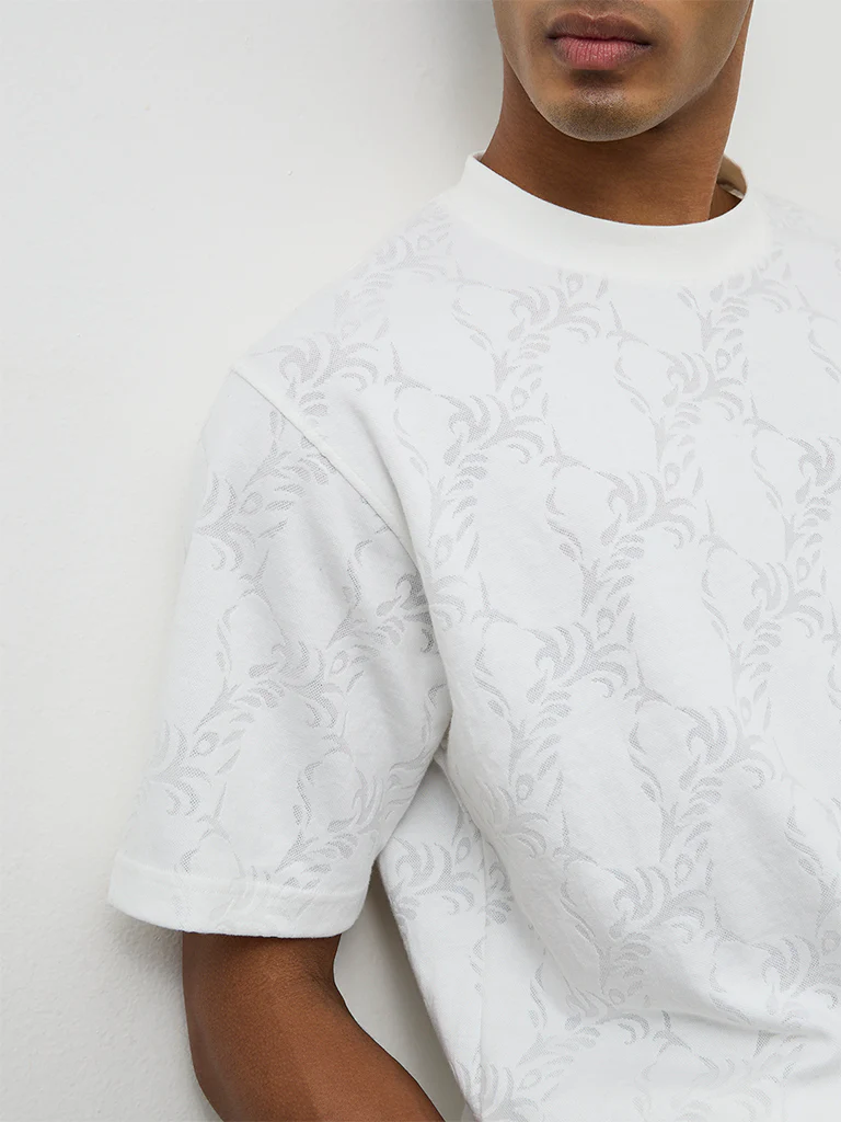 ETA White Jacquard Texture Relaxed-Fit T-Shirt - Image 4