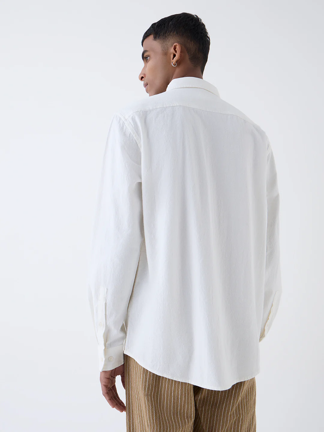 ETA White Solid Relaxed-Fit Cotton Shirt - Image 5