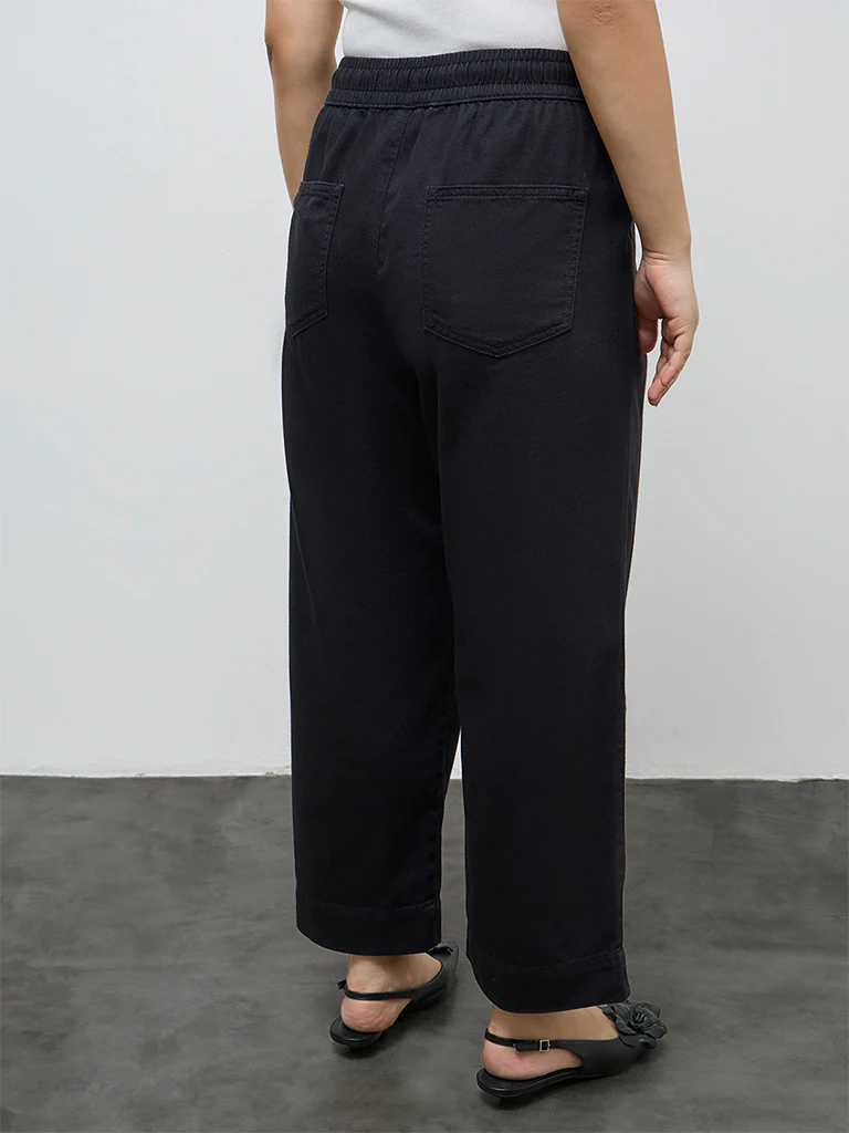 Gia Black High-Rise Denim Pants - Image 4