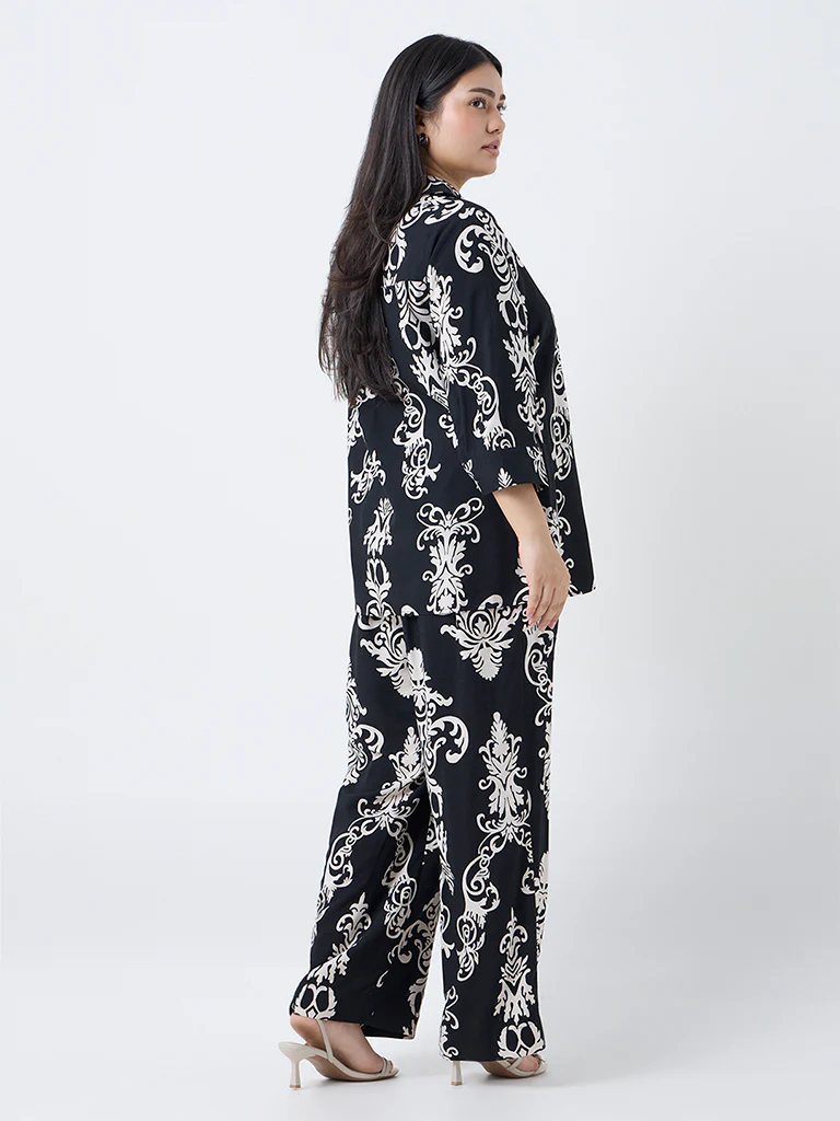 Gia Black Printed Mid-Rise Pants - Image 4