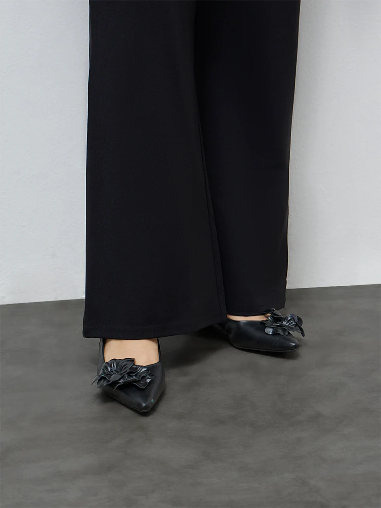 Gia Black Solid High-Rise Trousers - Image 3