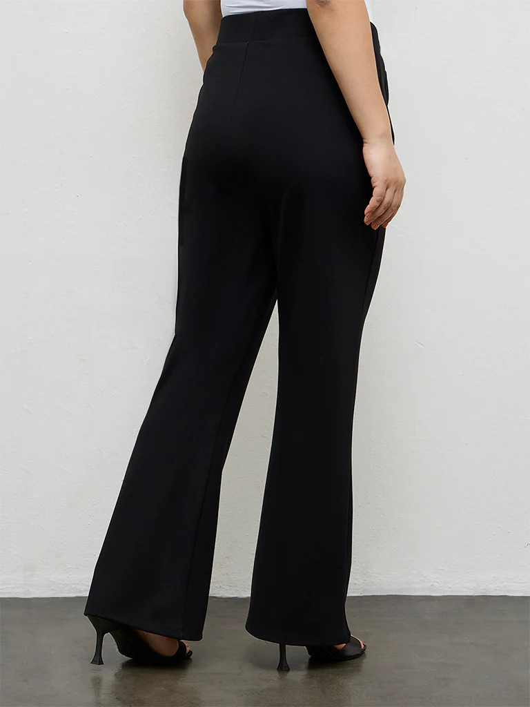 Gia Black Solid High-Rise Trousers - Image 4
