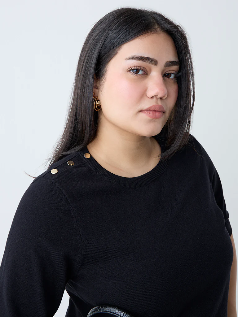 Gia Black Solid T-Shirt - Image 3