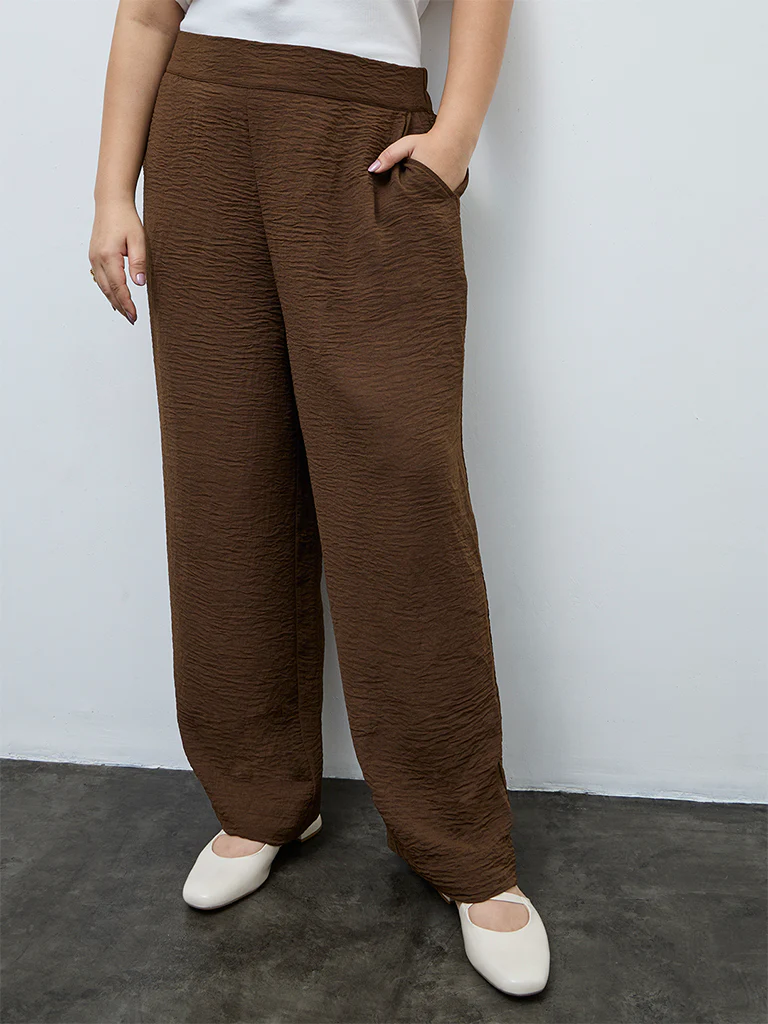 Gia Brown Crinkle Textured High-Rise Cotton Trousers - Image 2