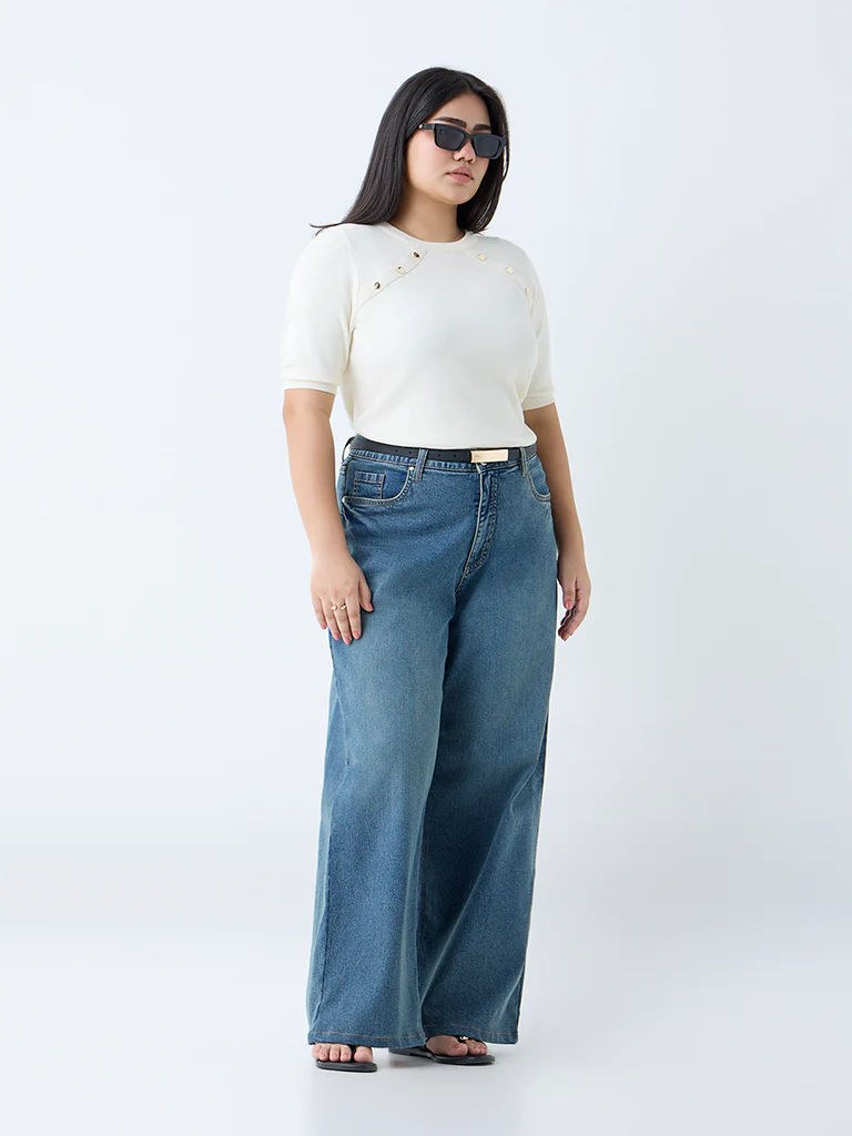 Gia Cream Solid Knitted T-Shirt