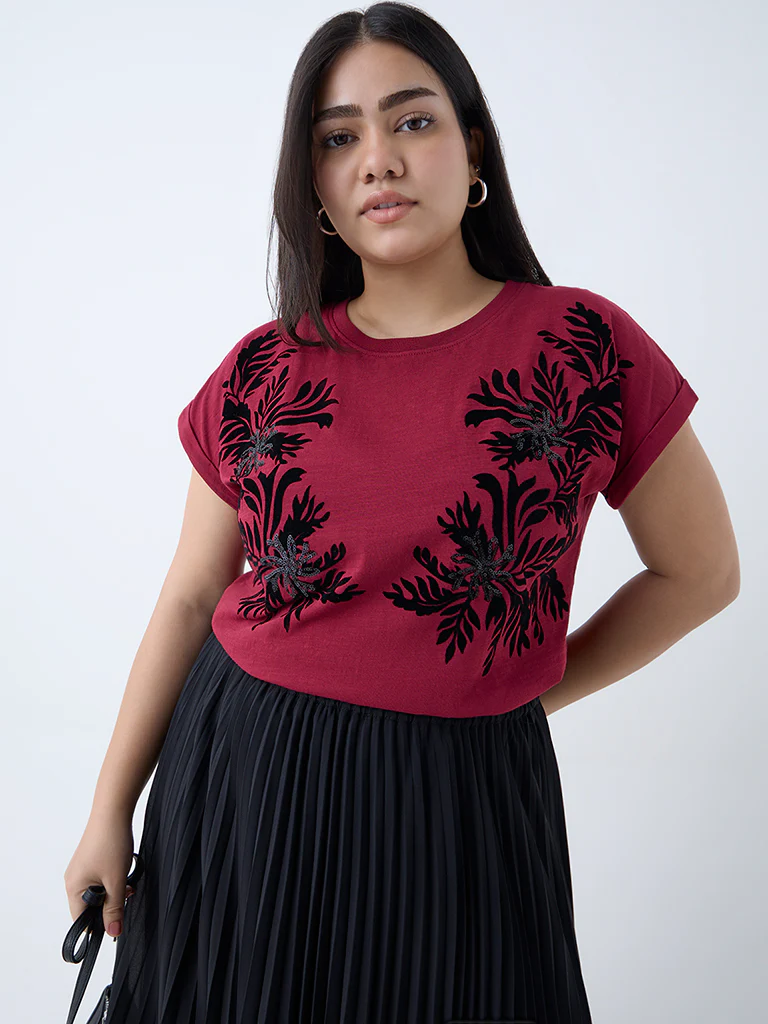 Gia Maroon Floral Pattern Cotton T-Shirt - Image 2