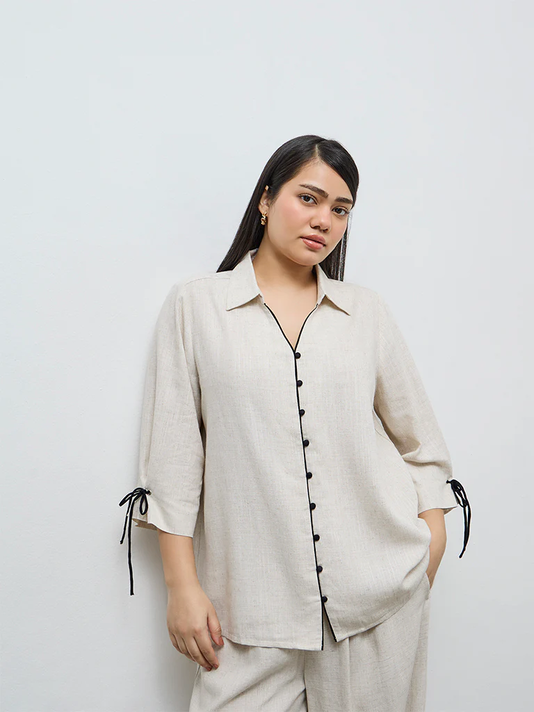 Gia Off-White Solid Blouse