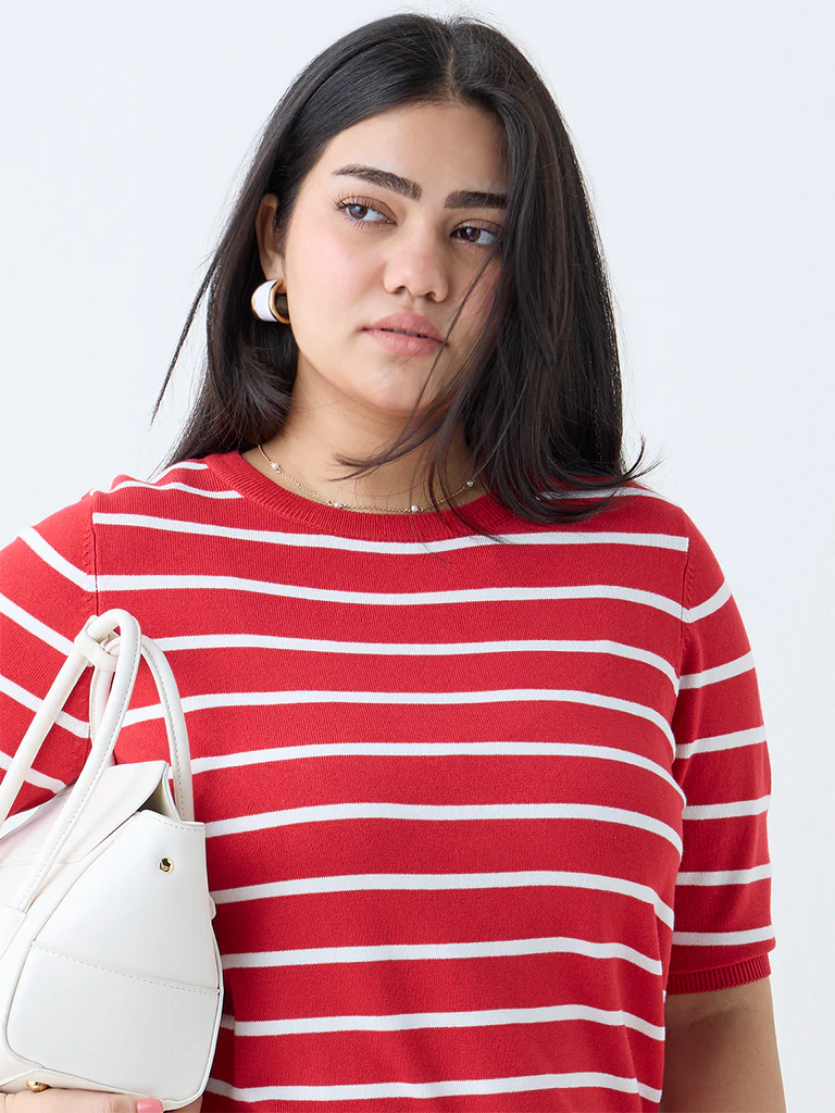 Gia Red Stripe Detailed T-Shirt - Image 3