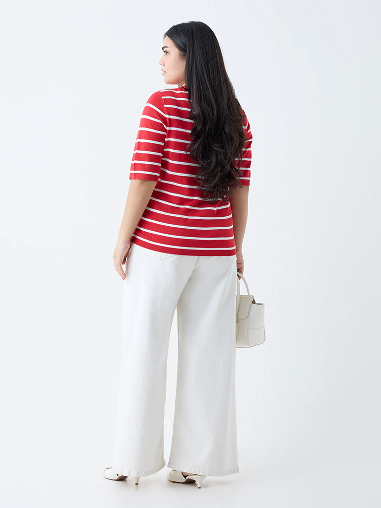 Gia Red Stripe Detailed T-Shirt - Image 4