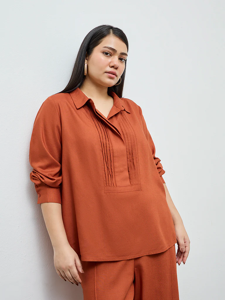 Gia Rust Pintuck-Detail Blouse